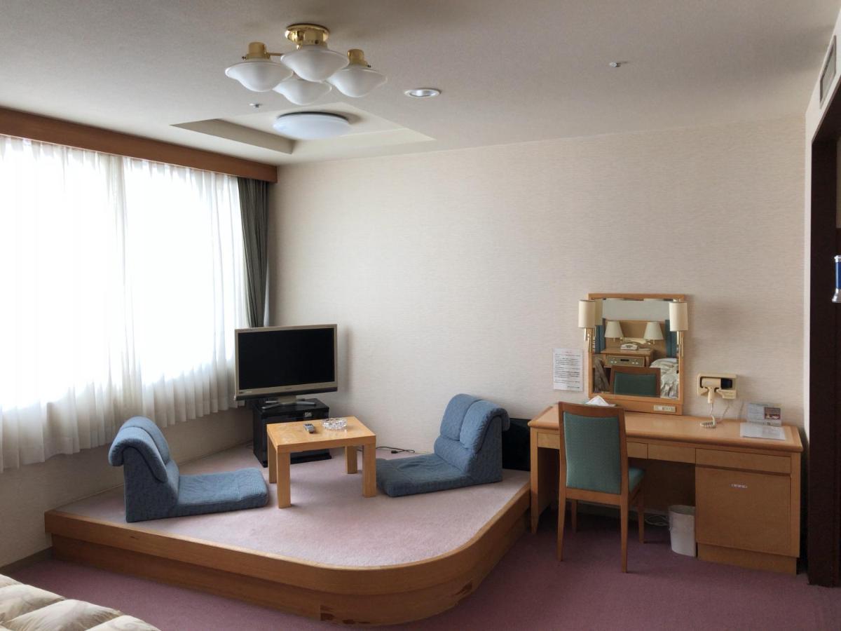 Hotel Tetoraresort Tokachigawa Otofuke Exteriör bild