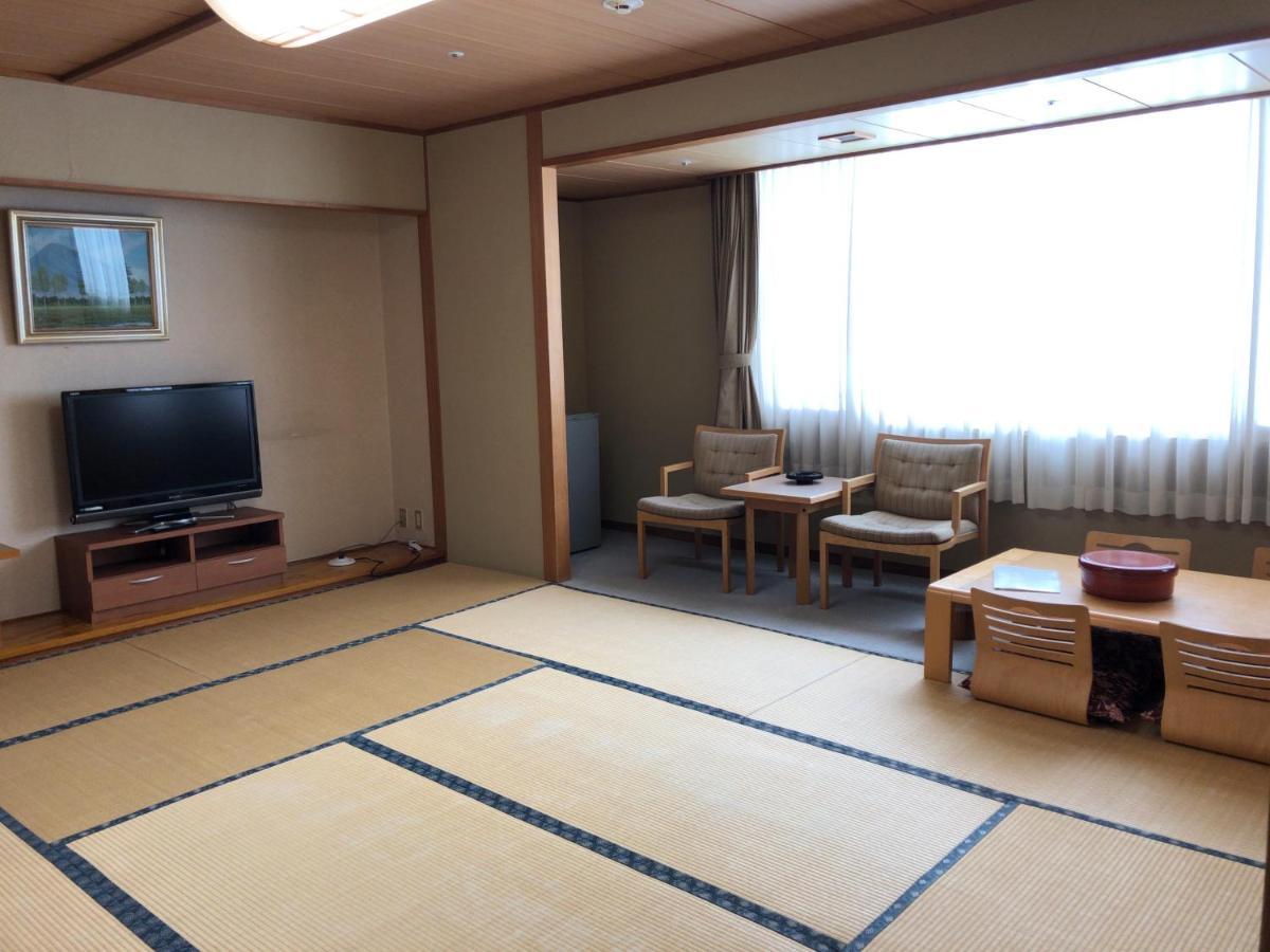 Hotel Tetoraresort Tokachigawa Otofuke Exteriör bild